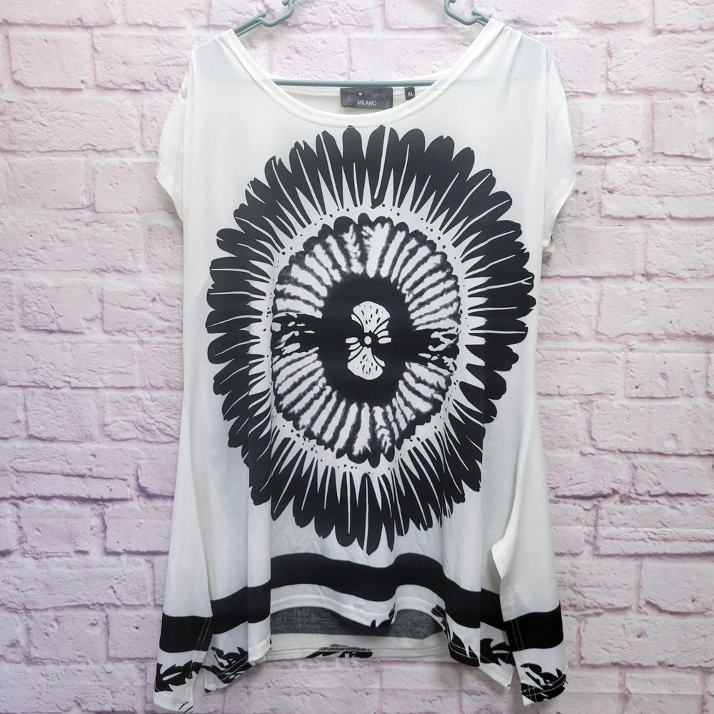 P Luca Milano Bold Boho Top Size XL Blouse Black White Floral Geometric Dramatic